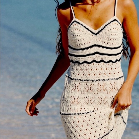 NWT Olive & Oak Crochet Maxi Dress, Size Medium Summer - Picture 2 of 16